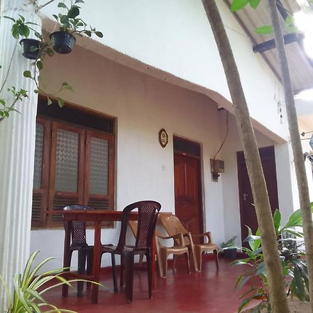 Winstar Homestay Sigirîya Extérieur photo